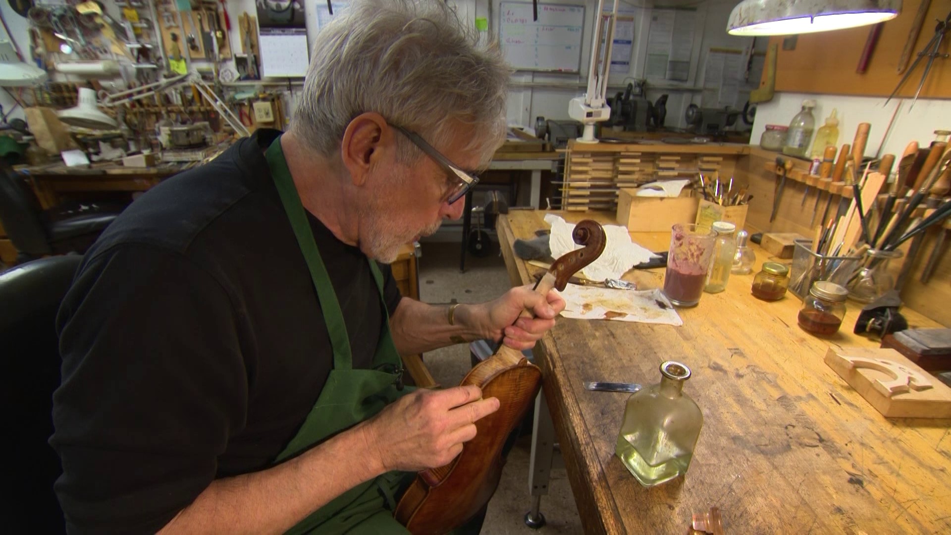 Rafael Carrabba Violins specializes in restoring stringed instruments. #k5evening