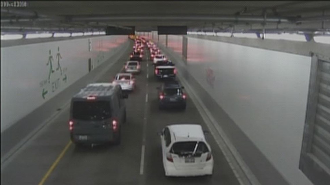 How to manage Seahawks gameday traffic with the new SR 99 tunnel 