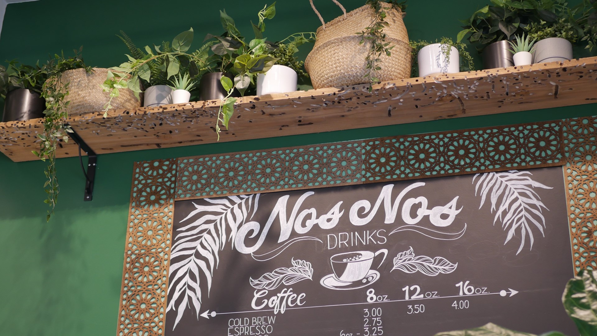 Nos Nos Coffee House in the Highland Park neighborhood brings Moroccan food and drinks to West Seattle. #k5evening