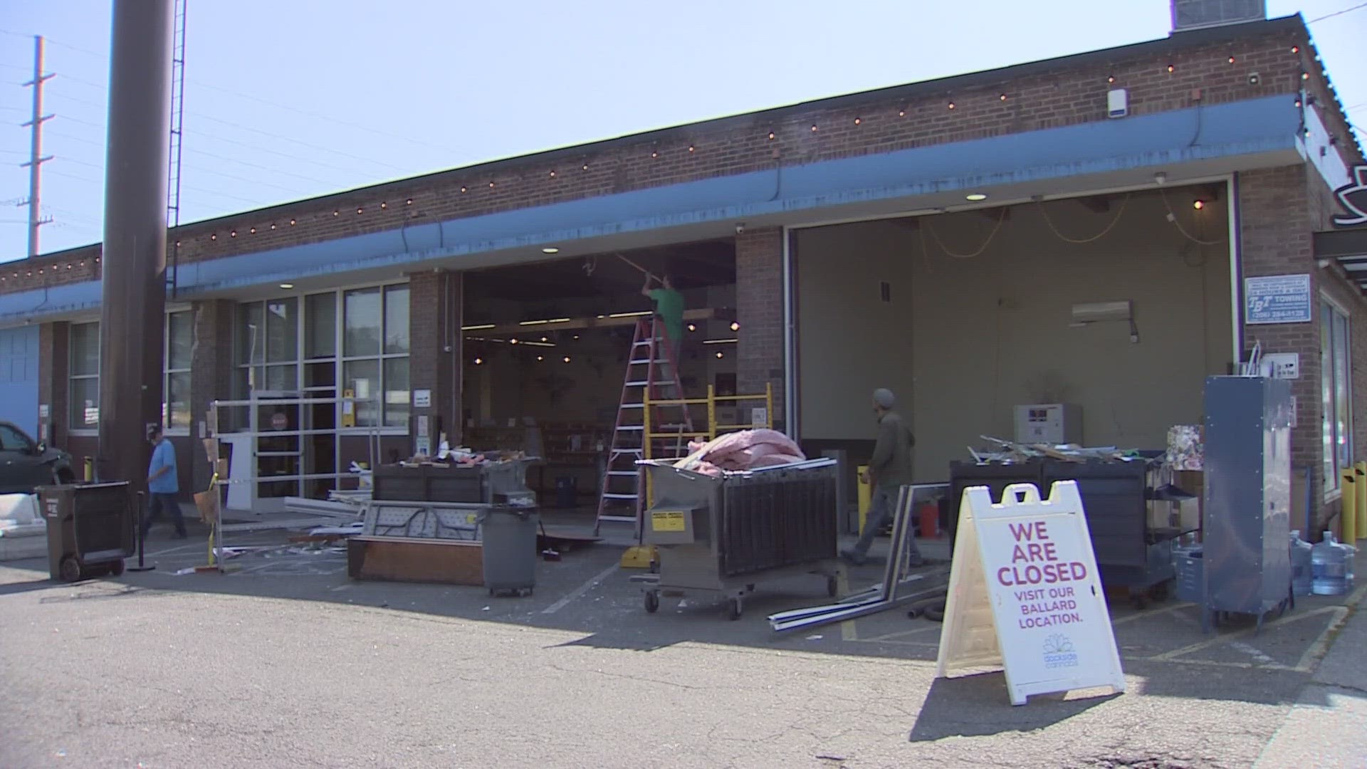 A cannabis store in Seattle was hit within an hour of an attempted smash-and-grab at a dispensary in Skyway.