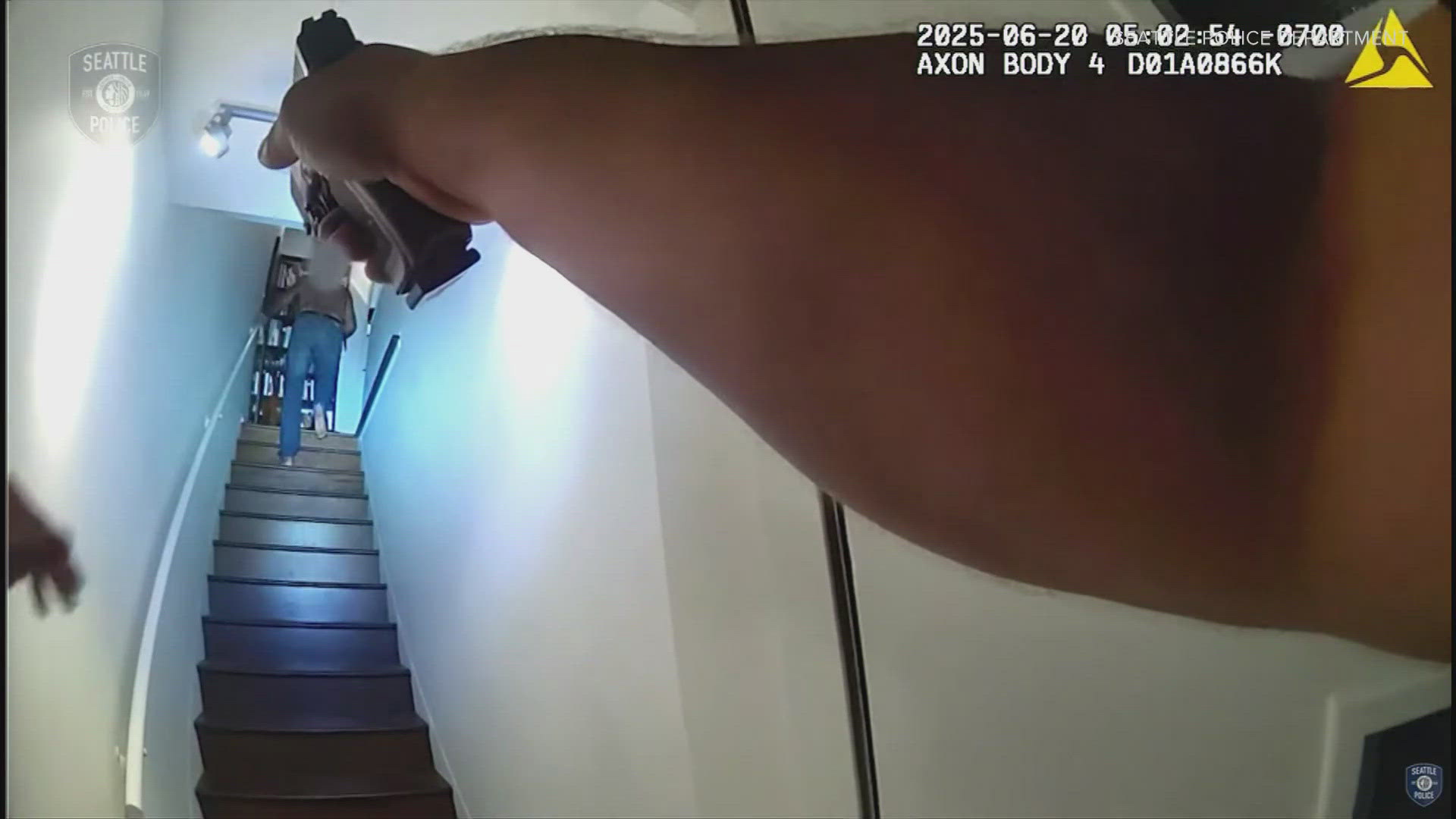 New video shows the moment a Seattle police officer fired at a domestic violence suspect in Madison Park