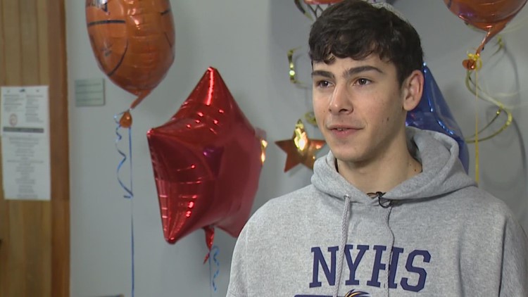 Boys basketball team at Jewish high school makes state tournament for first time