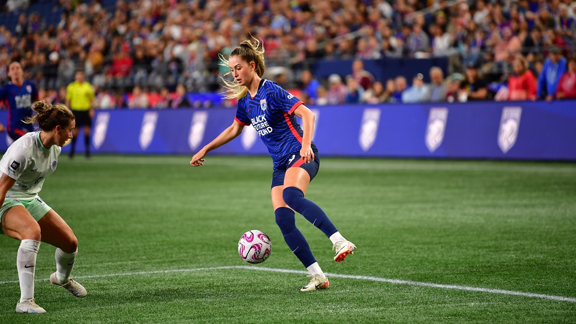 OL Reign Compete in the National Women's Soccer League Semifinal