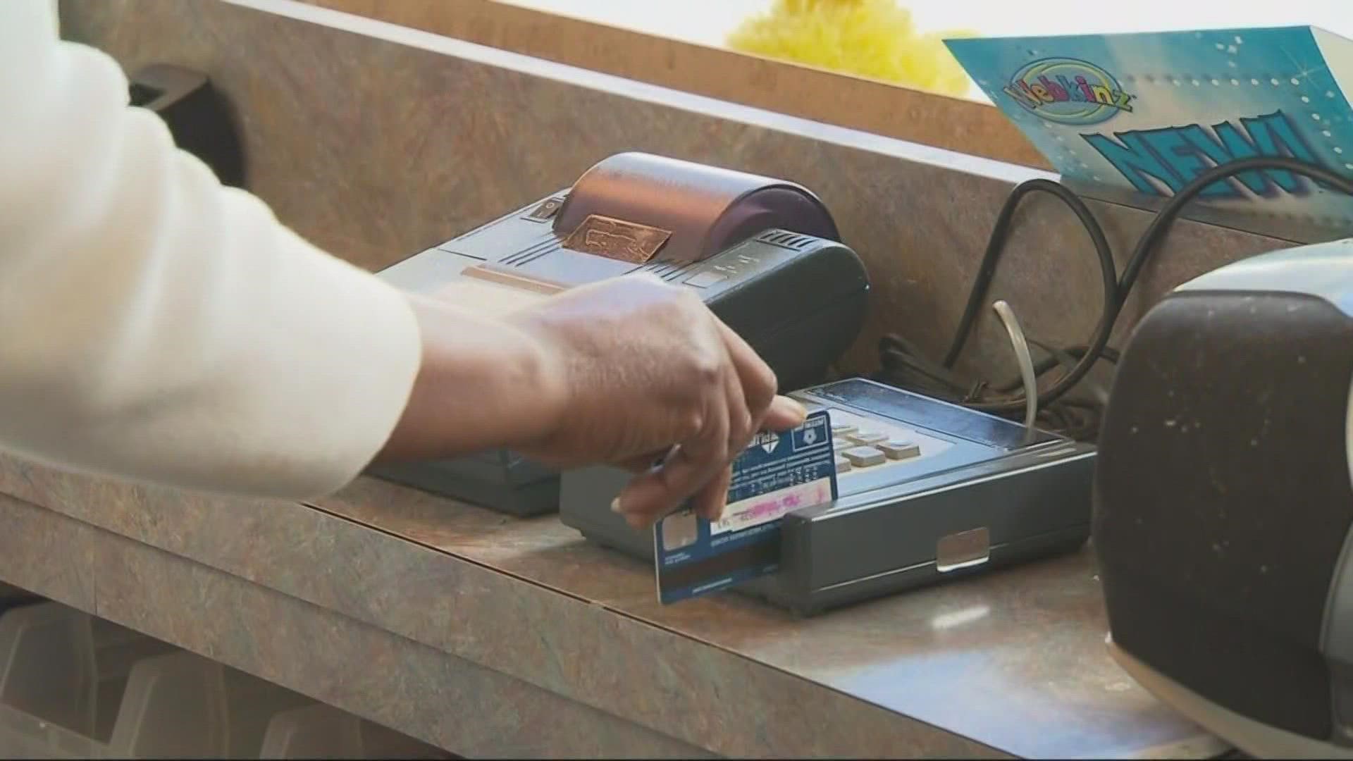 Card skimmer scams on the rise, DSHS says