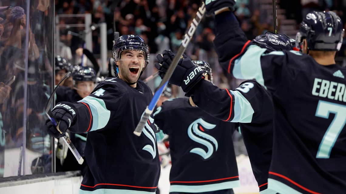 Schultz scores 2, leads Kraken to 3-2 OT win over Rangers - Vimarsana News