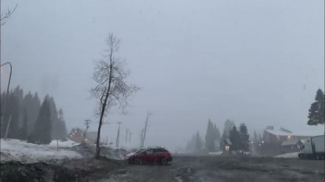 Snoqualmie Pass travelers encounter unexpected Mother's Day Weekend snowfall - KING5.com