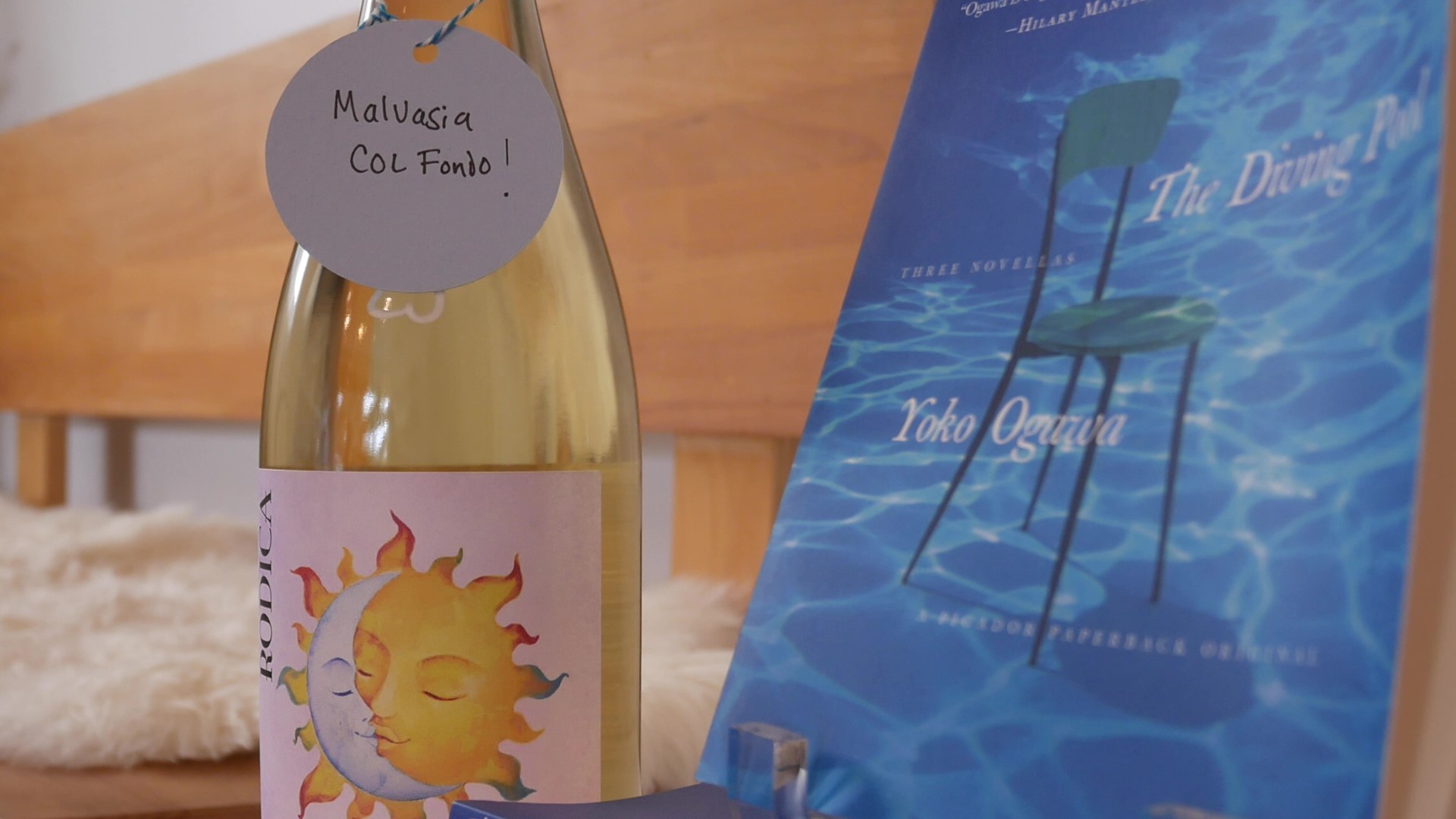 Drink Books is run by two friends who love literature and wine. #k5evening