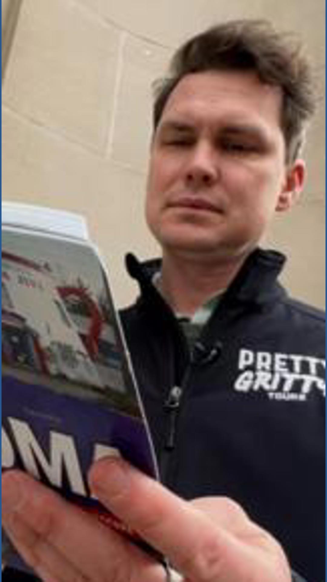 Book On Rizz Tacoma tour guide unveils city's hidden stories in new book | king5.com
