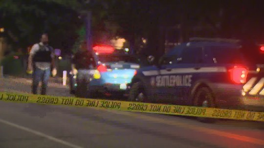 New video shows suspect carjacking tow truck, leading police on wild