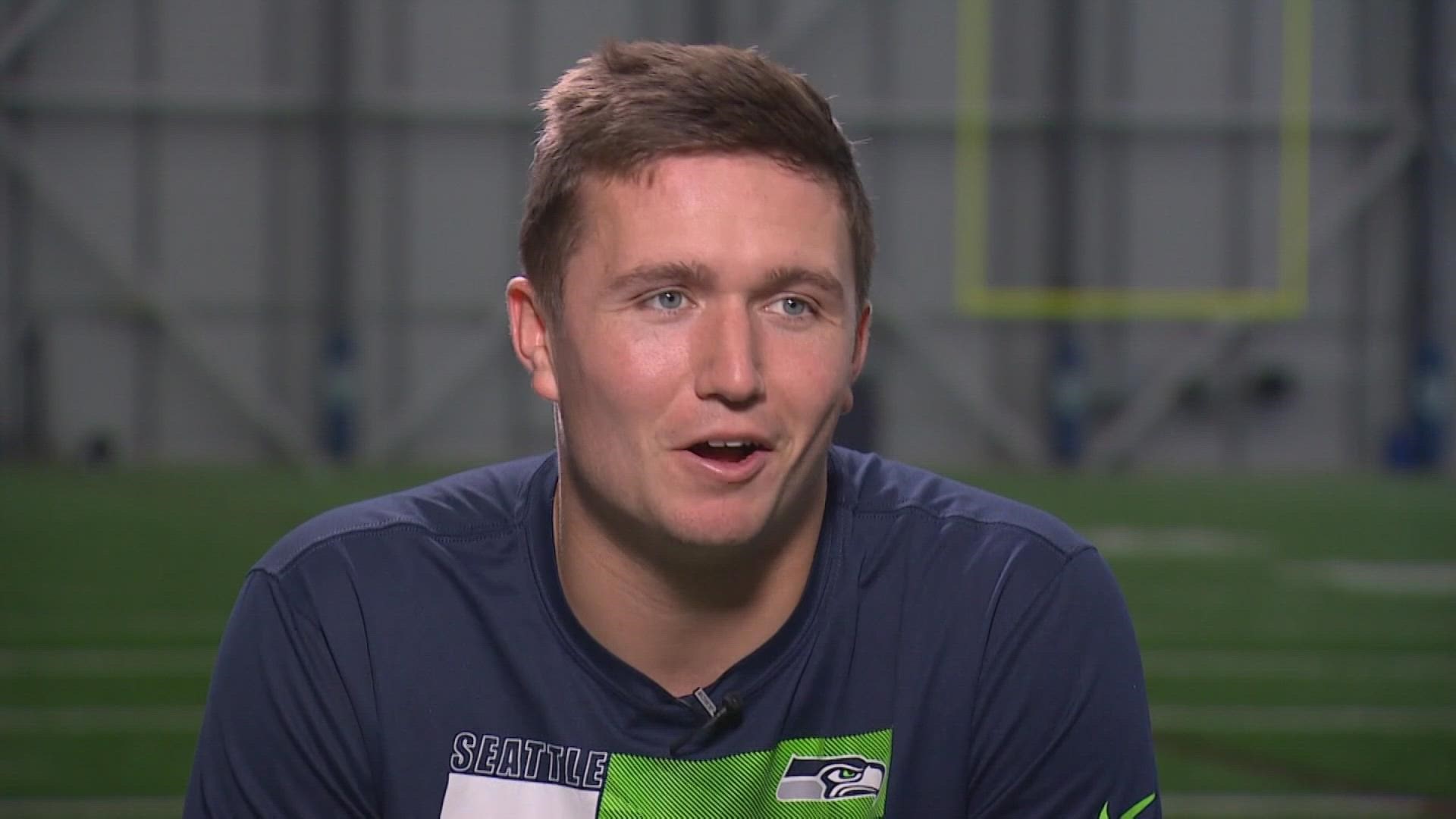Seahawks quarter back Drew Lock sits down with Paul Silvi to talk about keeping it real, his viral rap video and his upcoming golf match with tight end Will Dissly.