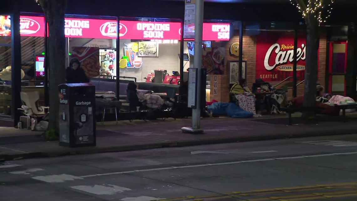 People line up overnight in Seattle's U District for Raising Cane's grand opening