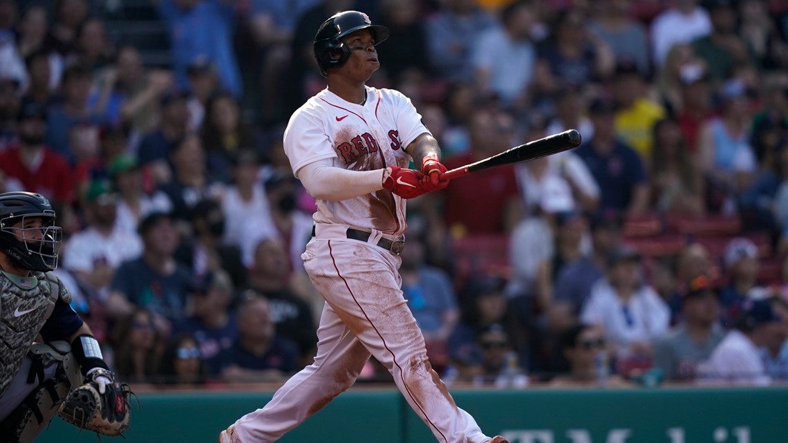Red Sox' Bobby Dalbec goes 2-for-3 with 2 hard-hit RBI doubles in