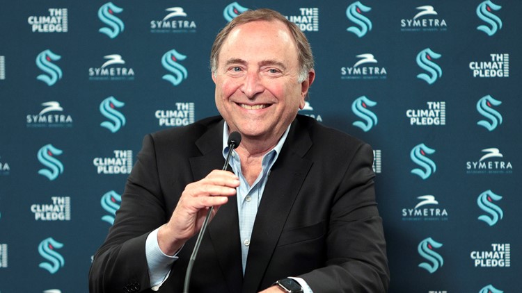 NHL's Gary Bettman honored for league's growth, basks in 'newer markets' making Stanley Cup runs