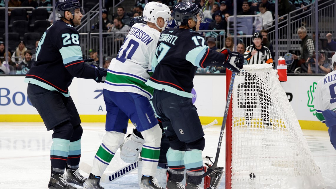 Canucks end season-opening skid at 7, beating Kraken 5-4 - Vimarsana News