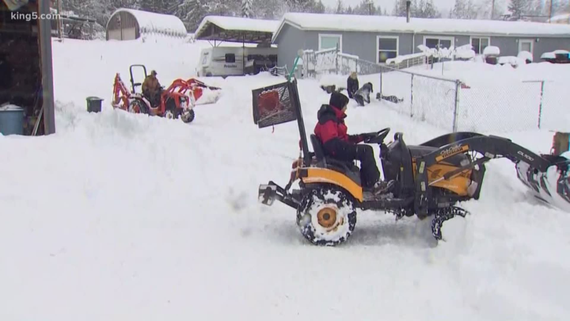 Sequim digs out 2 feet of snow after massive storm