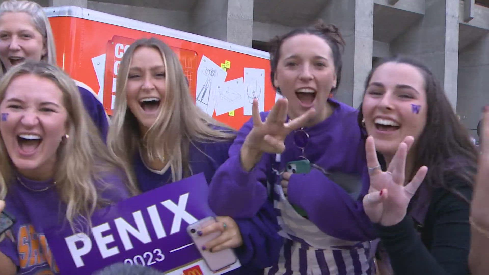 Fans began filling Red Square in Seattle as early as 3 a.m. on Saturday ahead of the UW vs. Oregon game.