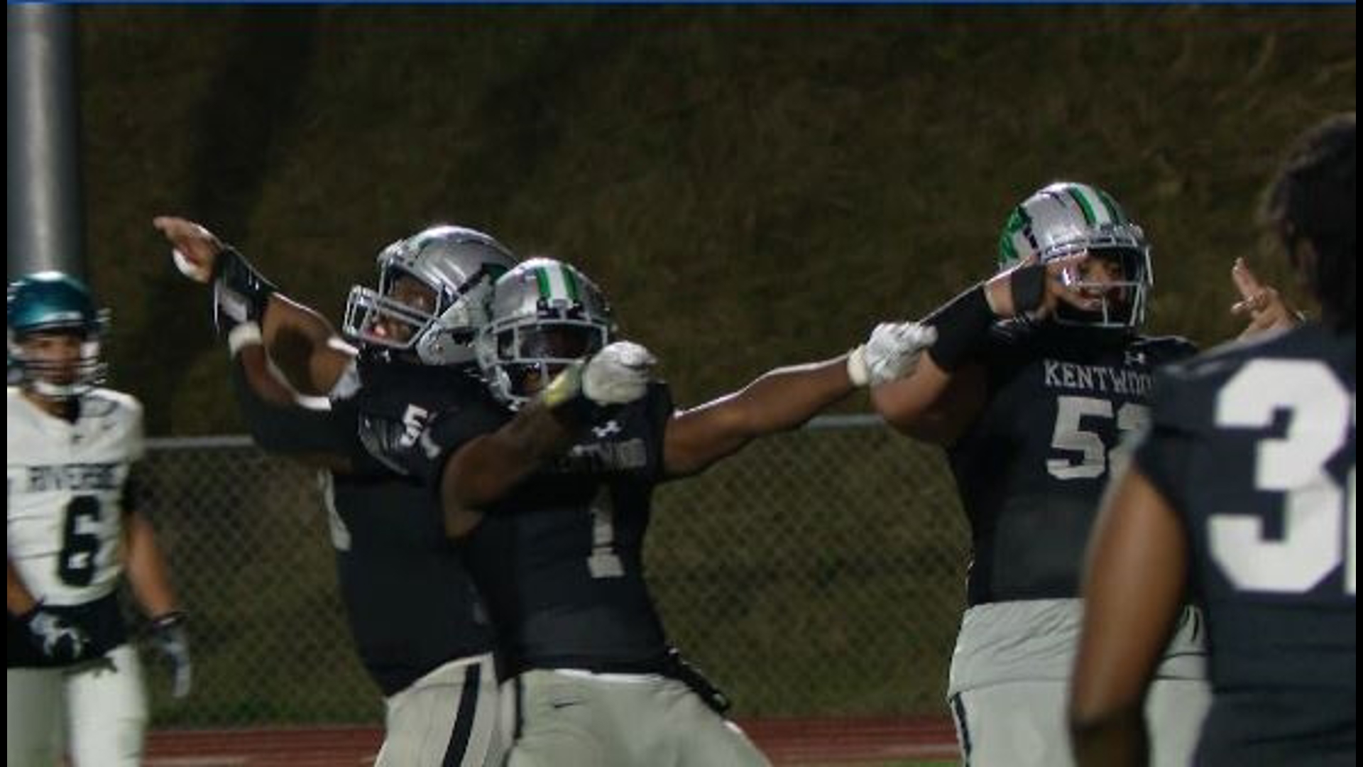 Highlights of Kentwood's 36-20 win over Auburn-Riverside