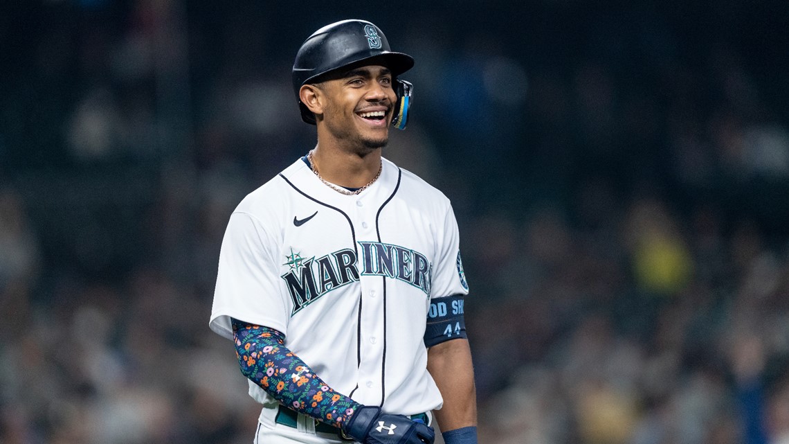 Julio Rodriguez on entering the 2023 season as the face of the Mariners franchise
