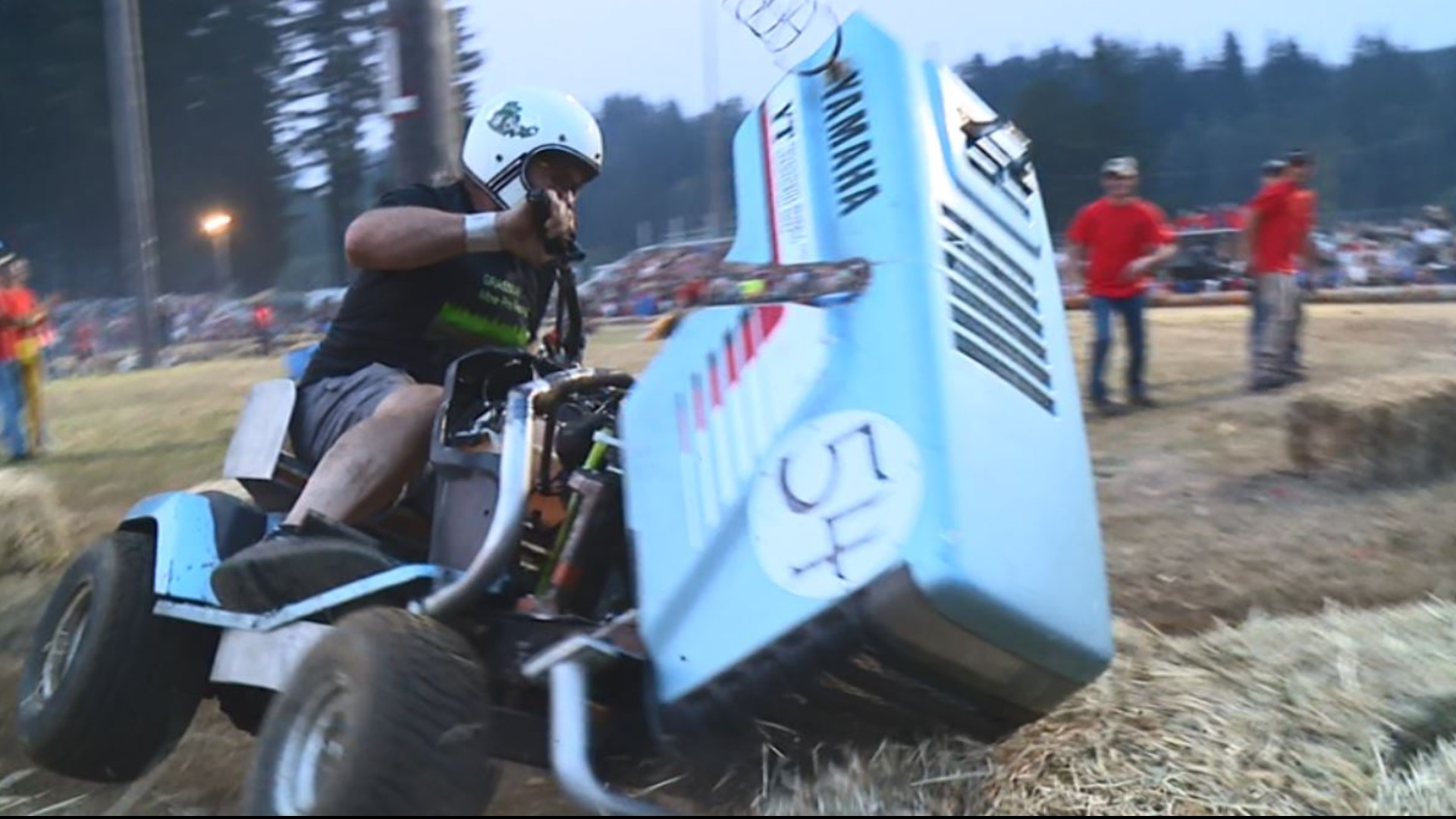 Souped-up lawnmowers and daredevil drivers make for a memorable night in the small Northwest town. #k5evening