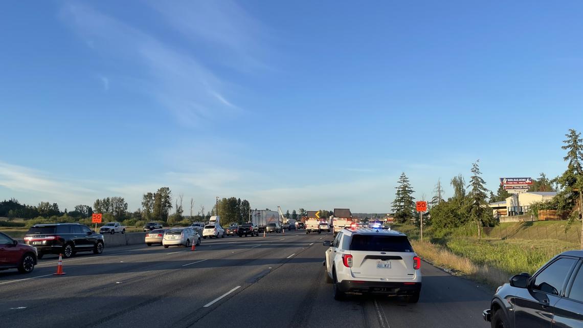Southbound I-5 reopens near Fife after deadly crash | king5.com