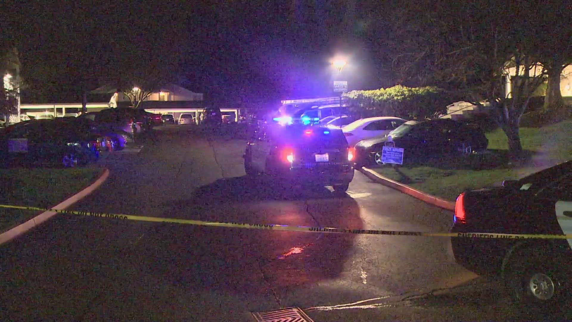 A Snohomish Co. deputy shot a domestic violence suspect that was holding a woman and child against their will in Bothell