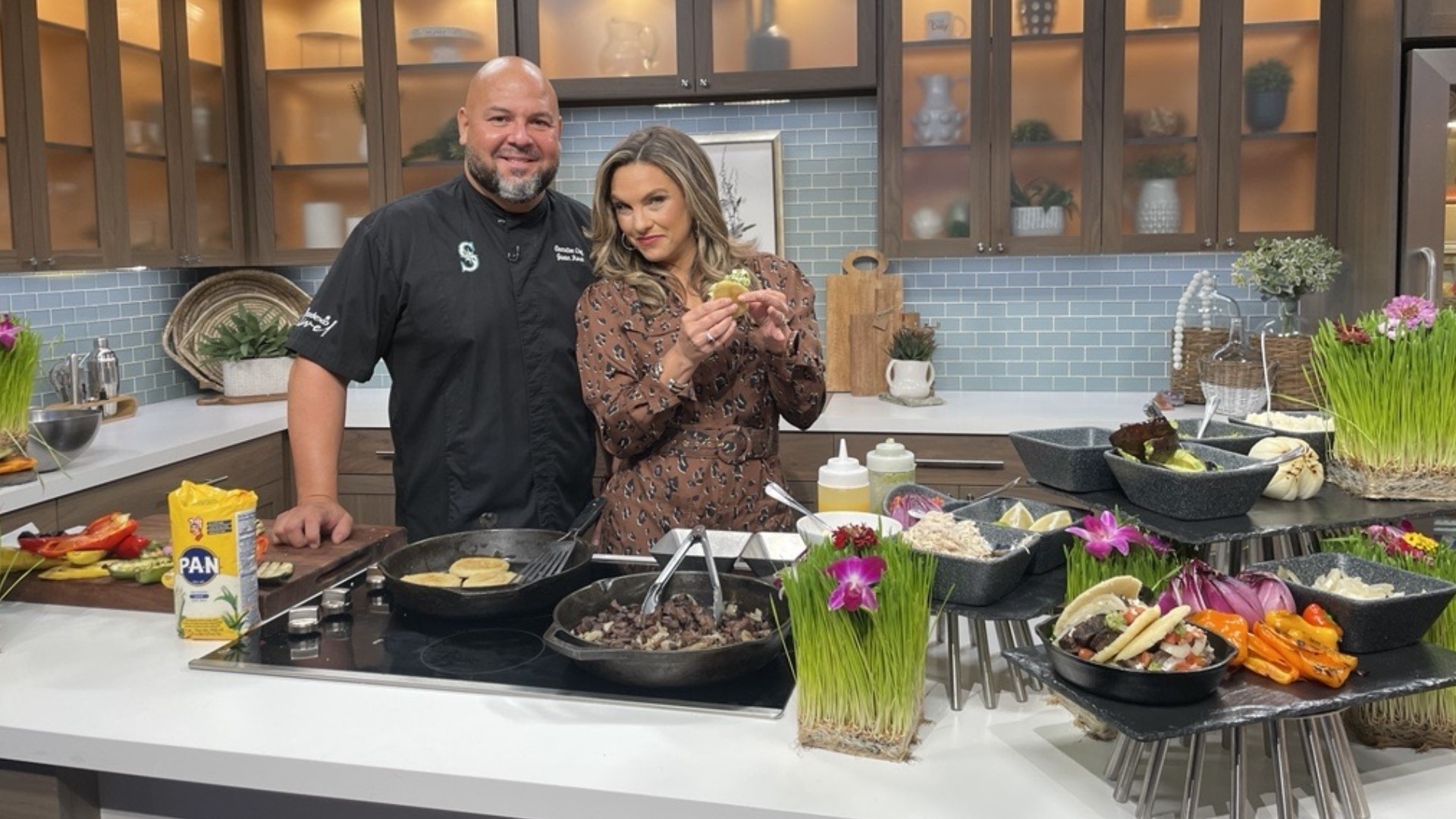 T-Mobile Park’s Executive Chef Javier Rosa serves diverse dishes like Arepas to honor both his and players' heritage. #newdaynw
