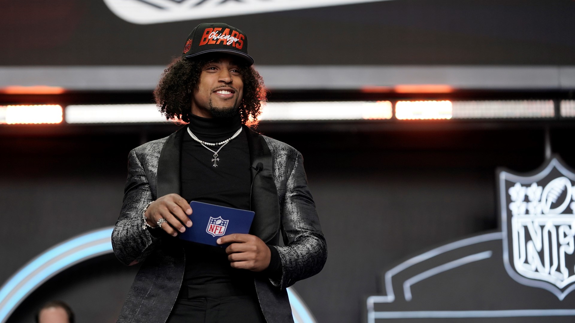 Bears draft Washington CB Gordon, S Brisker in 2nd round