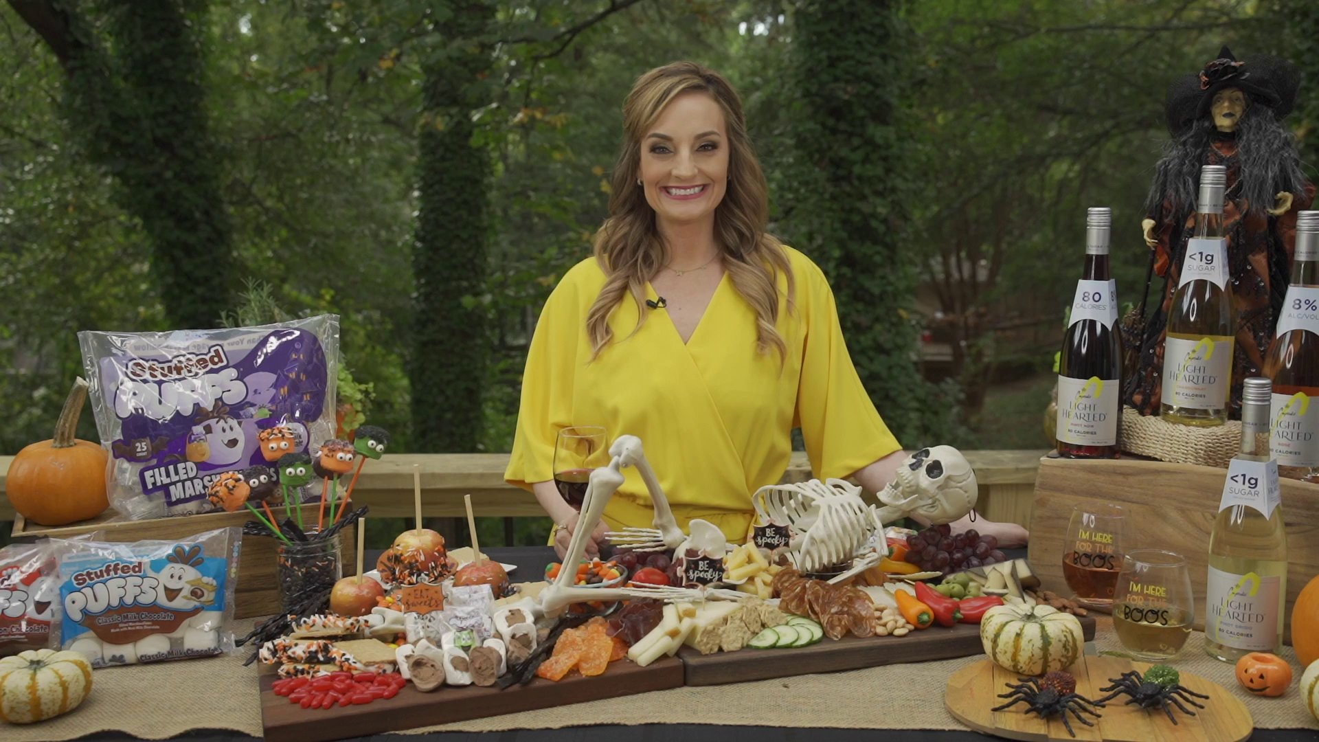 Fall is in the air and so is Halloween!  Food and lifestyle expert, Parker Wallace joins us with festive ideas for the whole family. Sponsored by Parker's Plate.