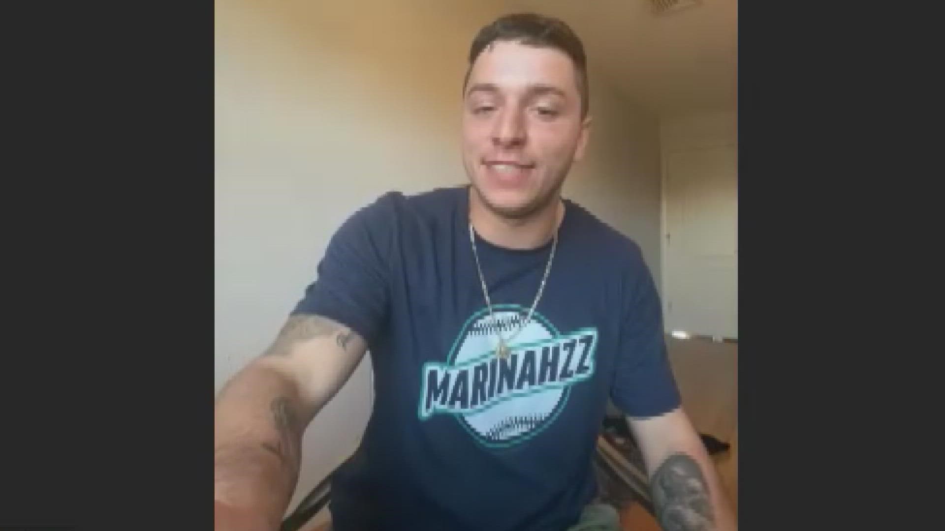 nickyscarlotta on X: HUGE SHOUTOUT to the @Mariners for sending me my own  custom “marinahzz” jersey💚💙 SEATTLE & MARINER NATION I love ya🤞🏼   / X