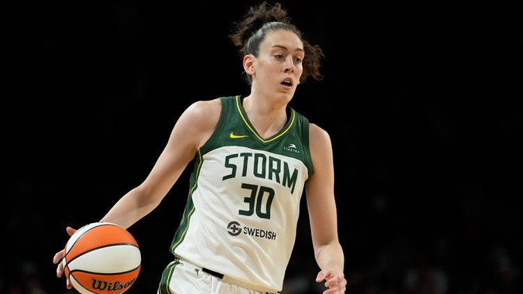 Breanna Stewart chooses Liberty, not Storm on first day of WNBA free agency
