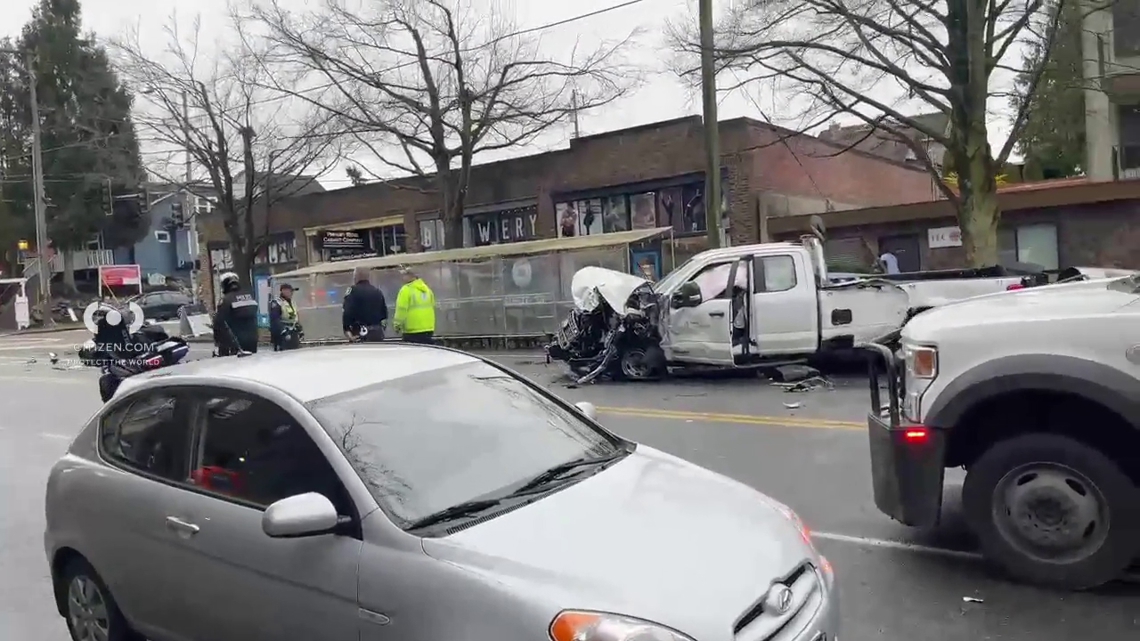 Bus driver suffers medical emergency, hits multiple cars in North Seattle
