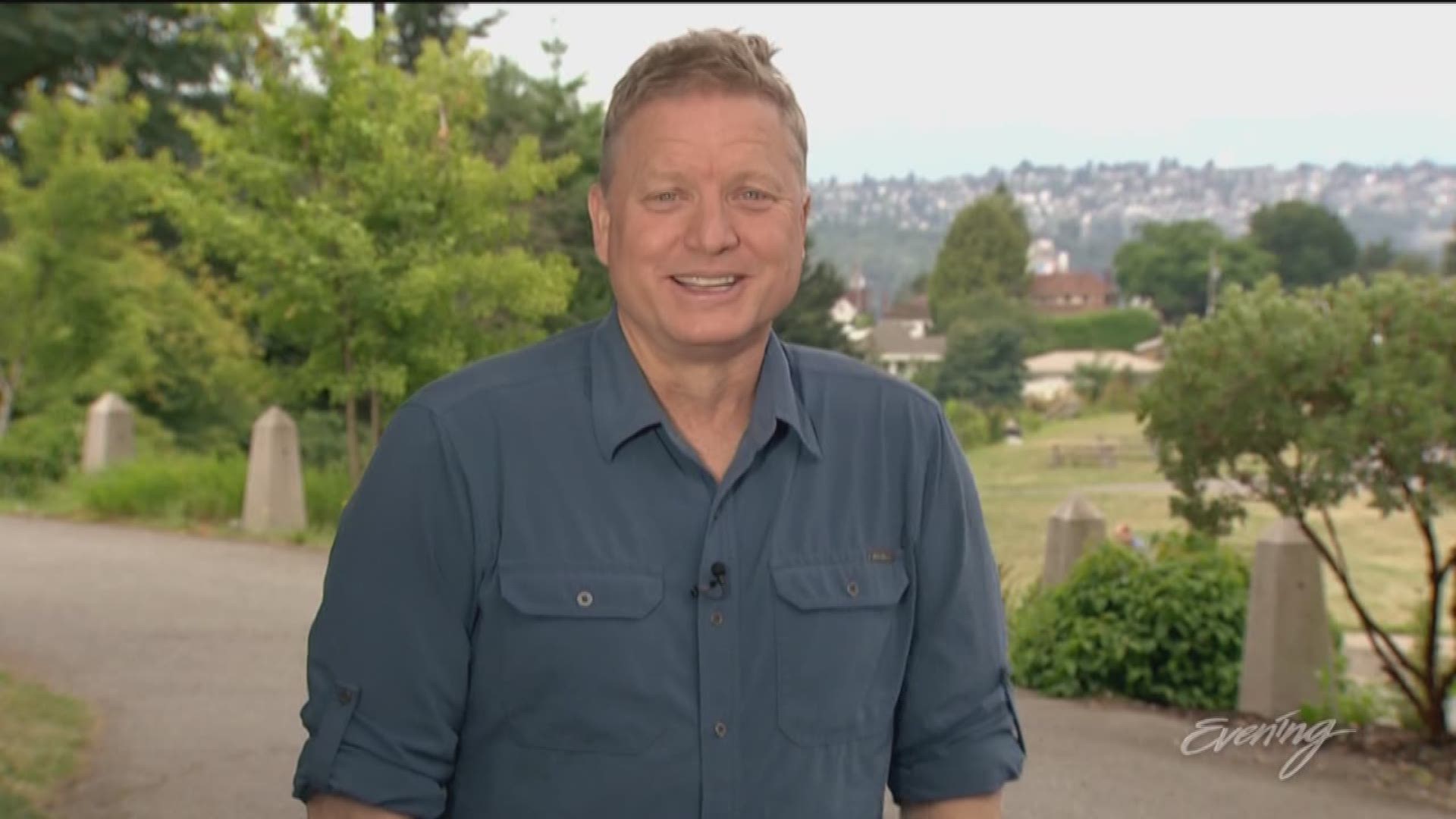 Jim Dever hosts the Welcome to My Neighborhood Special! FEATURING: Seattle - Sir Mix-A-Lot, Olympia - Governor Jay Inslee, Seattle - Luly Yang, Edmonds - Rick Steves, Tacoma - Marcus Trufant, Ravenna- Nancy Pearl, and West Seattle - Chris Ballew.