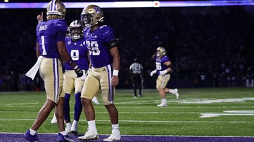 No. 7 Washington faces Arizona in the Huskies' first Pac-12 road