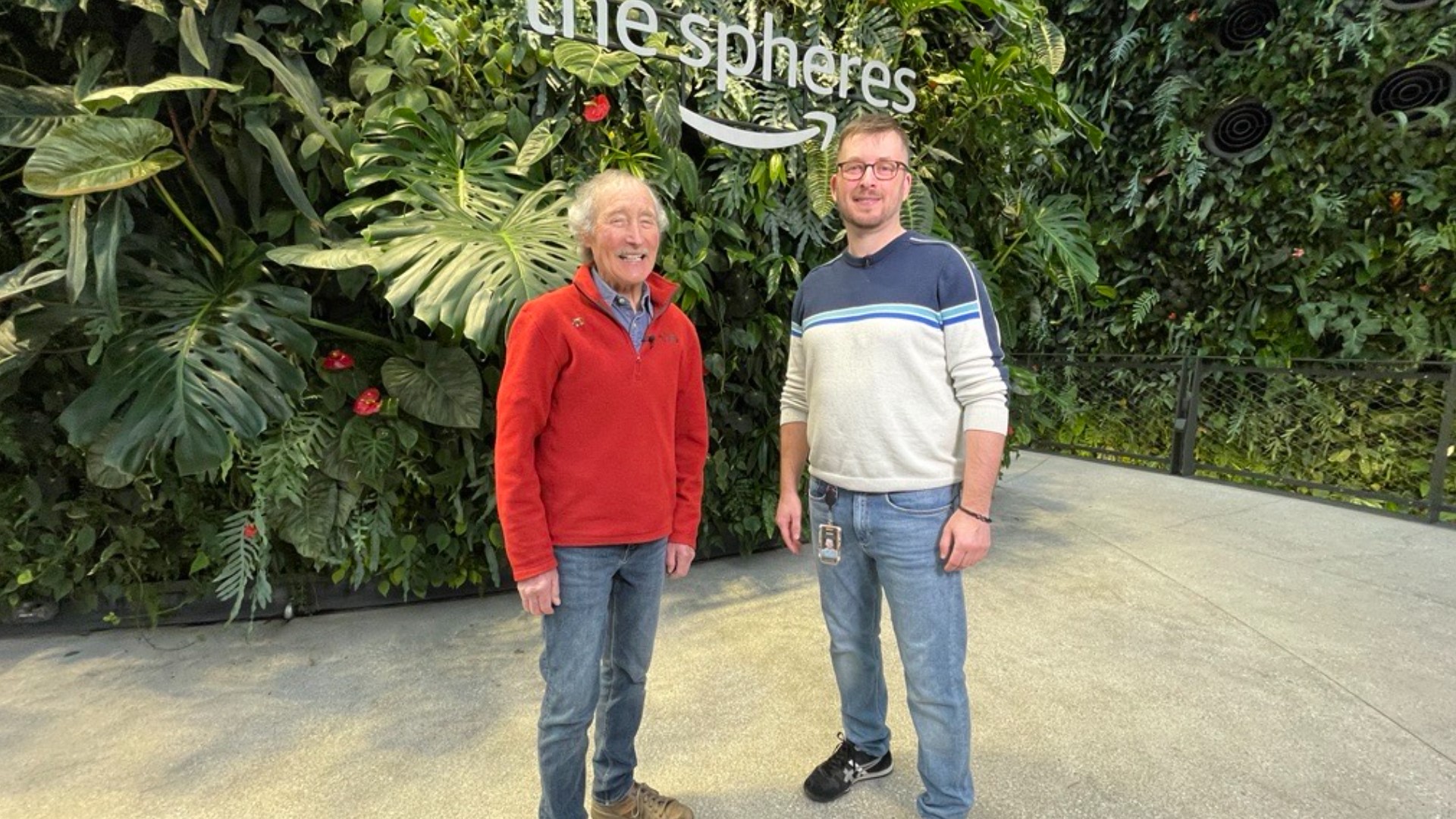 Ciscoe Morris explores Downtown Seattle's Amazon Spheres, home to over 1,000 different plant species. #k5evening