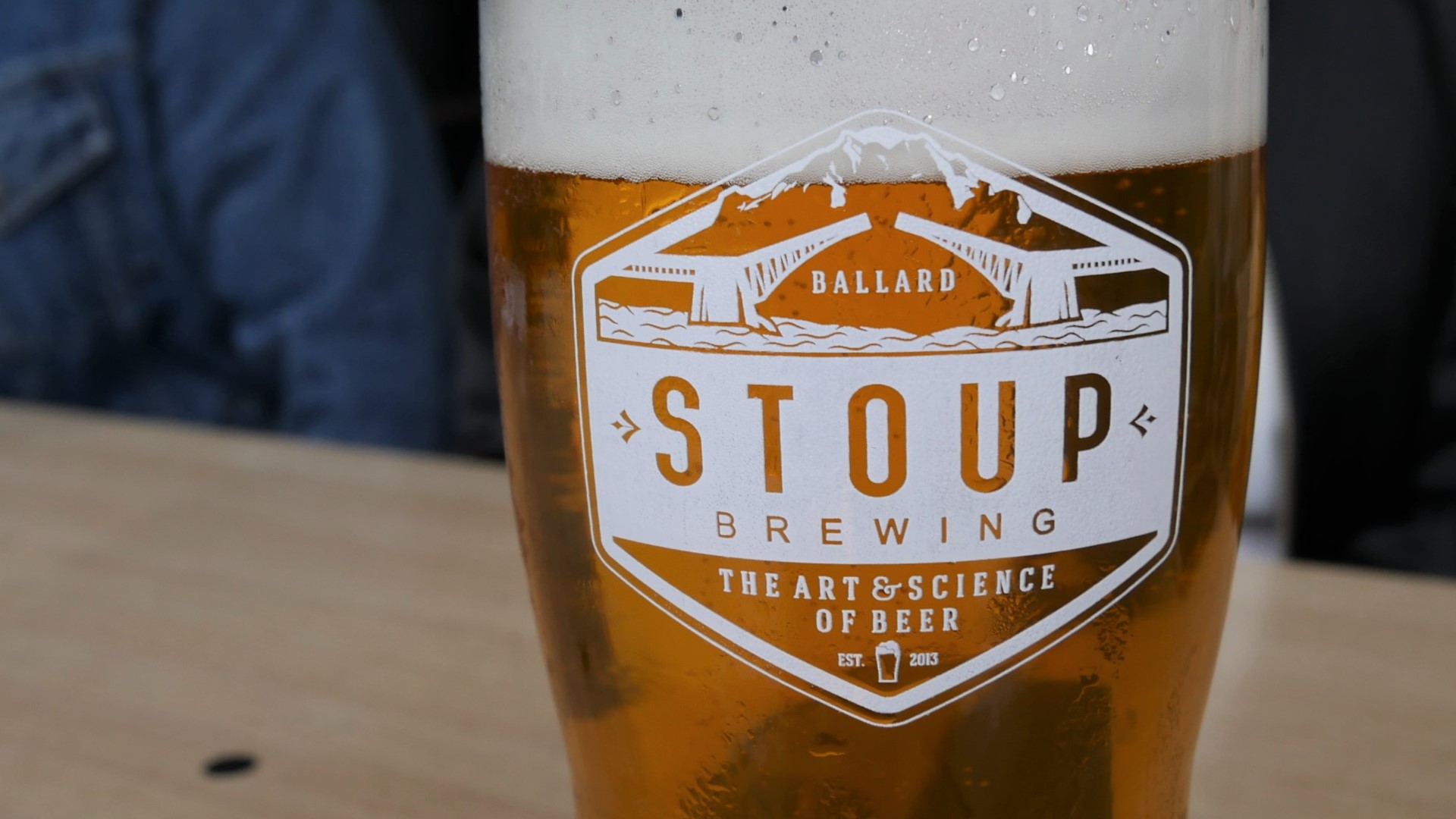 Stoup Brewing in Kenmore serves up a full menu along with their beer, including pizza and soft serve. #k5evening