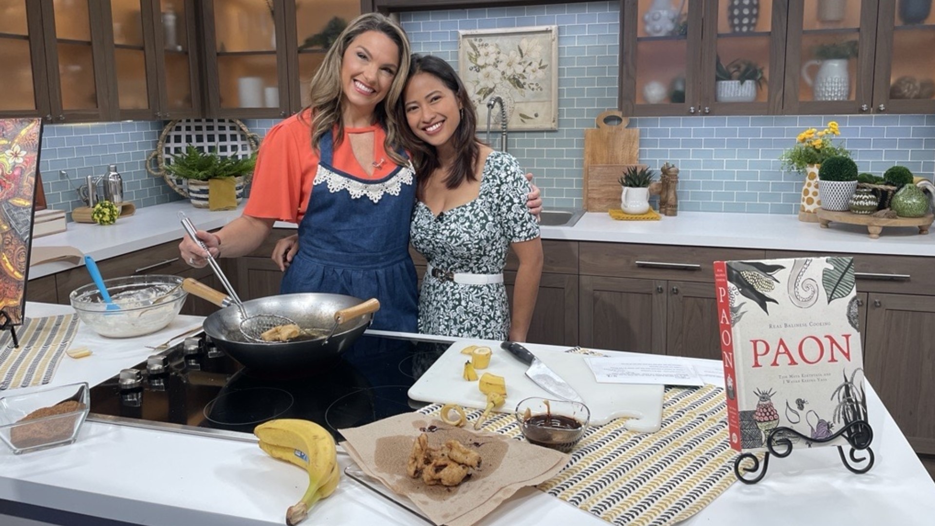 Chef I Wayan Kresna Yasa shares a recipe for Rujak Bengkuang. Plus, editor Gloria Angelin joined us to try another recipe from the book! #newdaynw