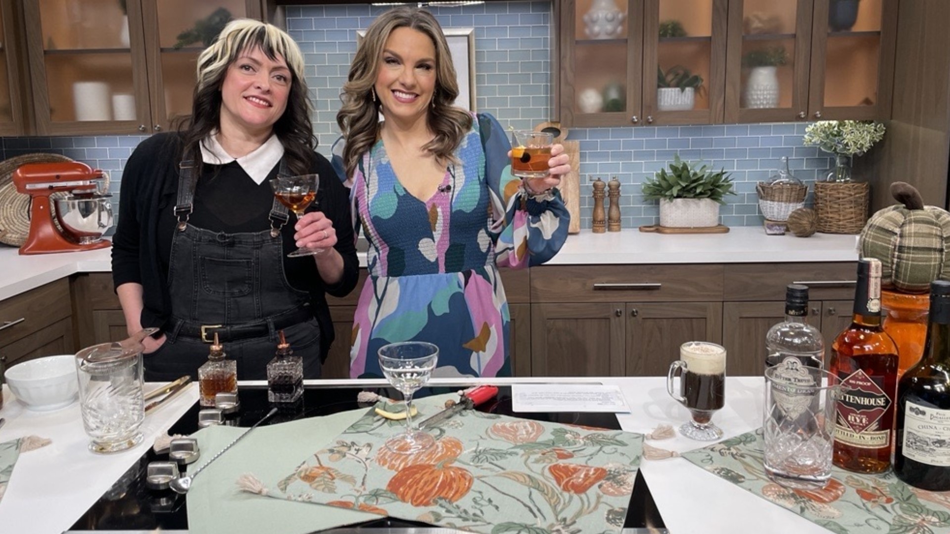 Master Mixologist Sara Rosales from Lady Jaye Restaurant and Butcher Shop joined the show to share some fall-forward cocktails. #newdaynw