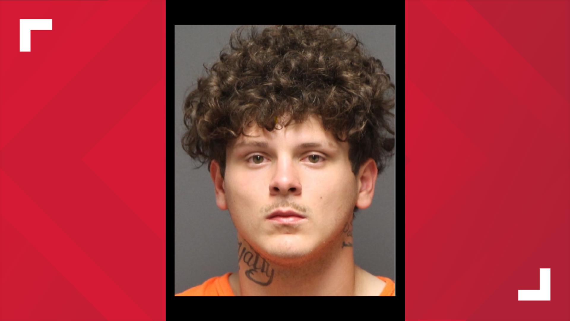 Pierce County Sheriff searches for suspect who fled after deputies ...