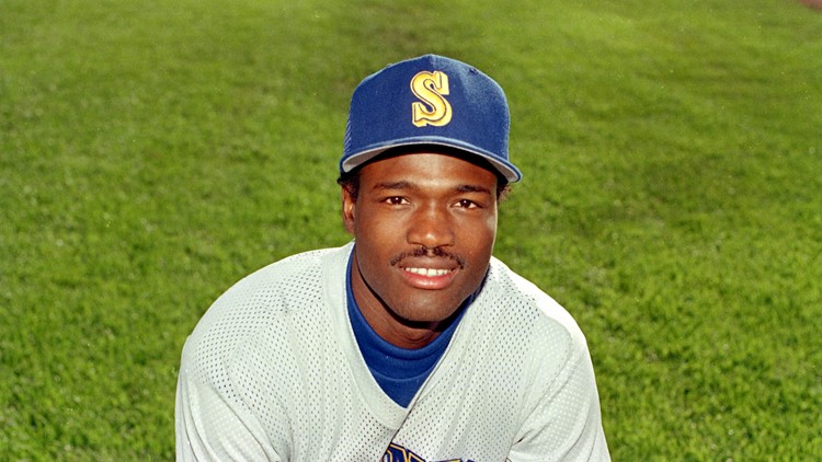 Harold Reynolds  Seattle mariners baseball, Mariners baseball, Baseball  uniforms