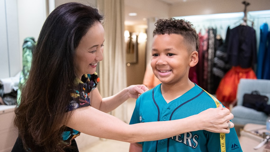 Couture designs help raise money for Seattle Children's - Vimarsana News