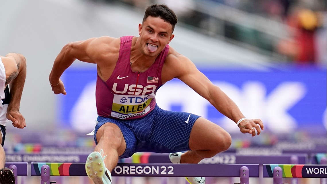 Renton's Devon Allen chases hurdles gold at worlds, then off to NFL ...