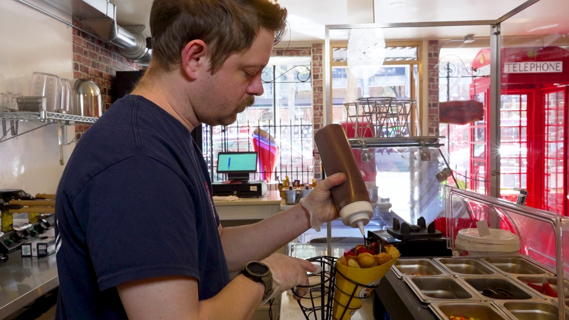 Inspired by a UK trip, Love From London is an immersive London-themed shop full of delicious treats. #k5evening