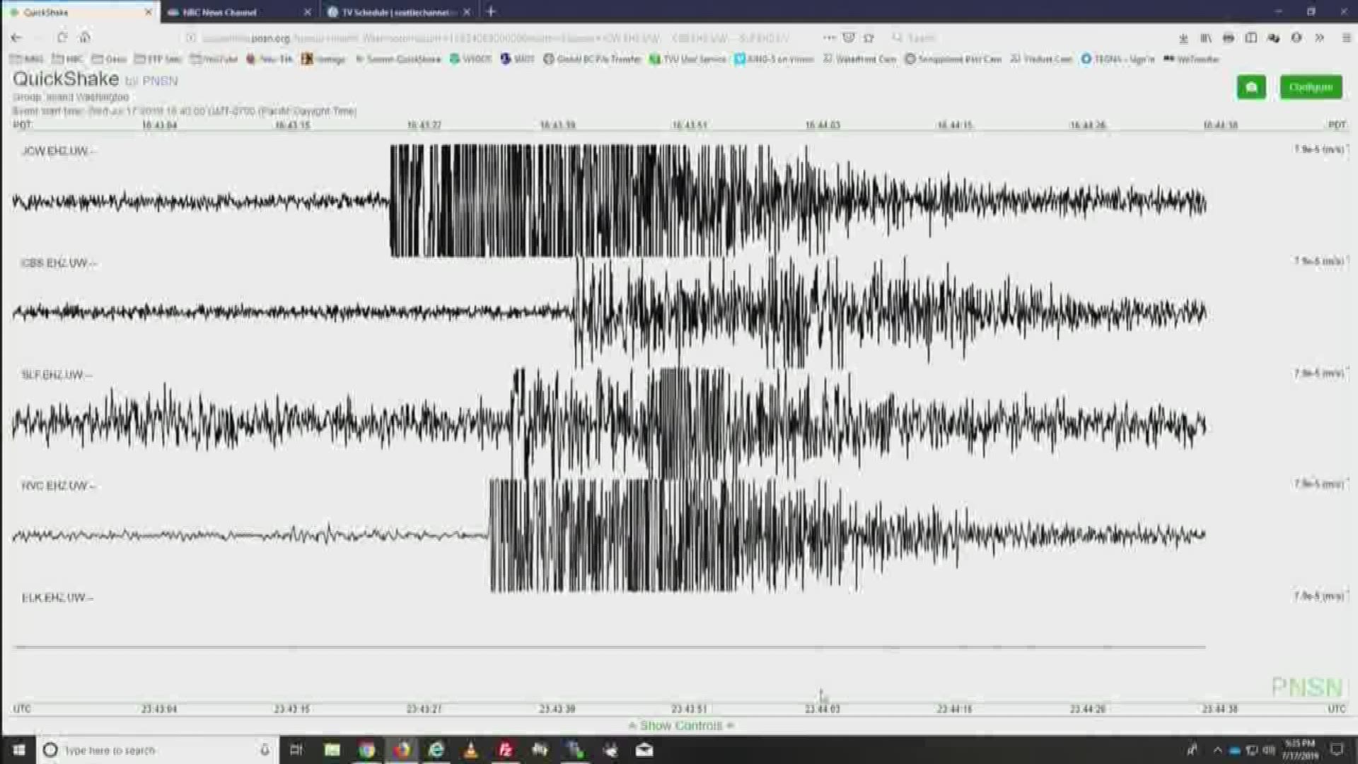 3.0 aftershock struck same place as 4.6 Monroe quake last Friday. KING 5's Tony Black reports