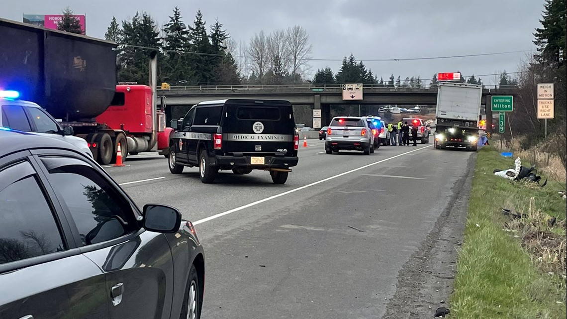 Deadly crash involving tow truck on I-5 in Milton | king5.com