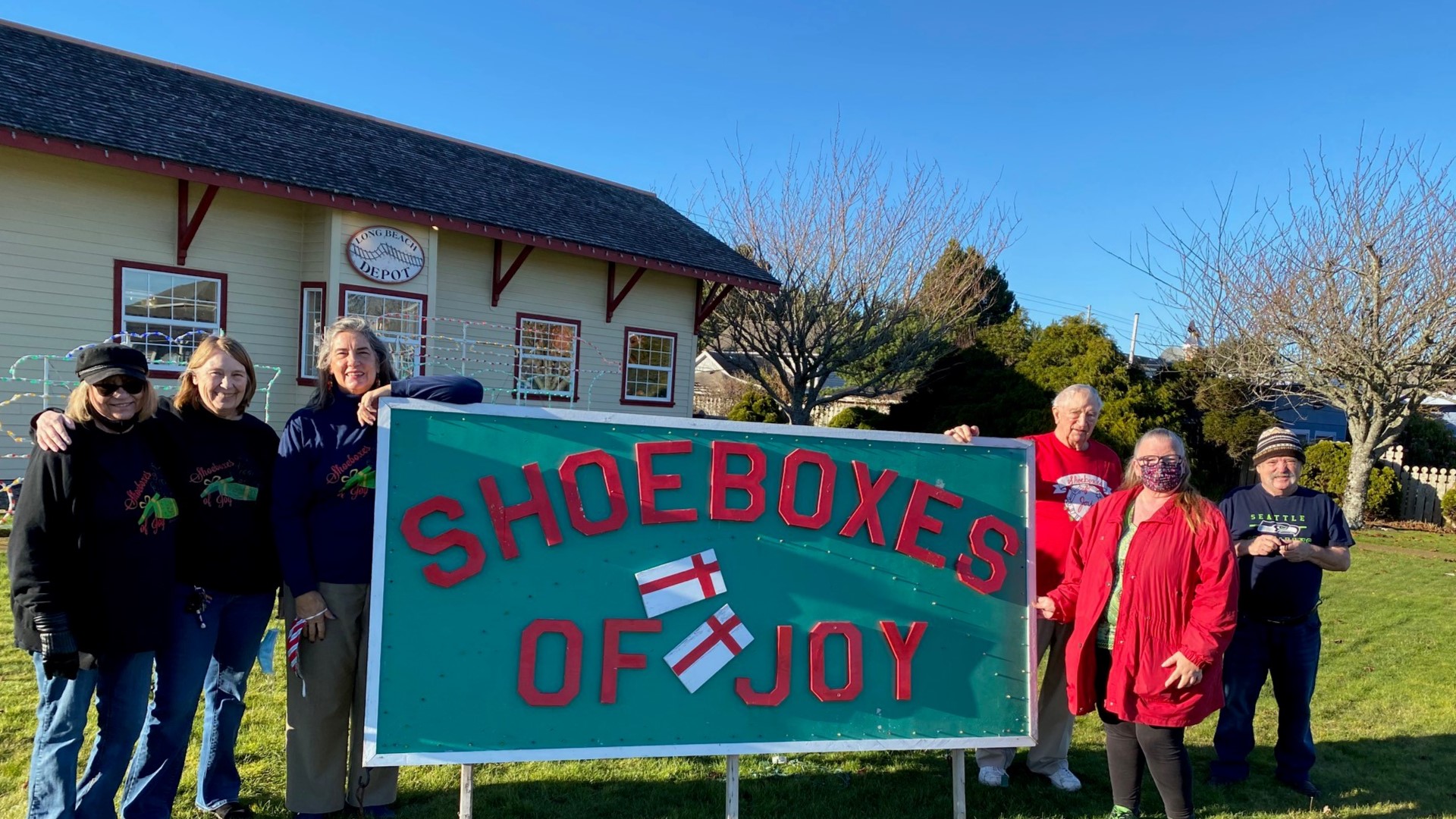 Shoeboxes of Joy brings holiday cheer to the forgotten. Sponsored by Kaiser Permanente