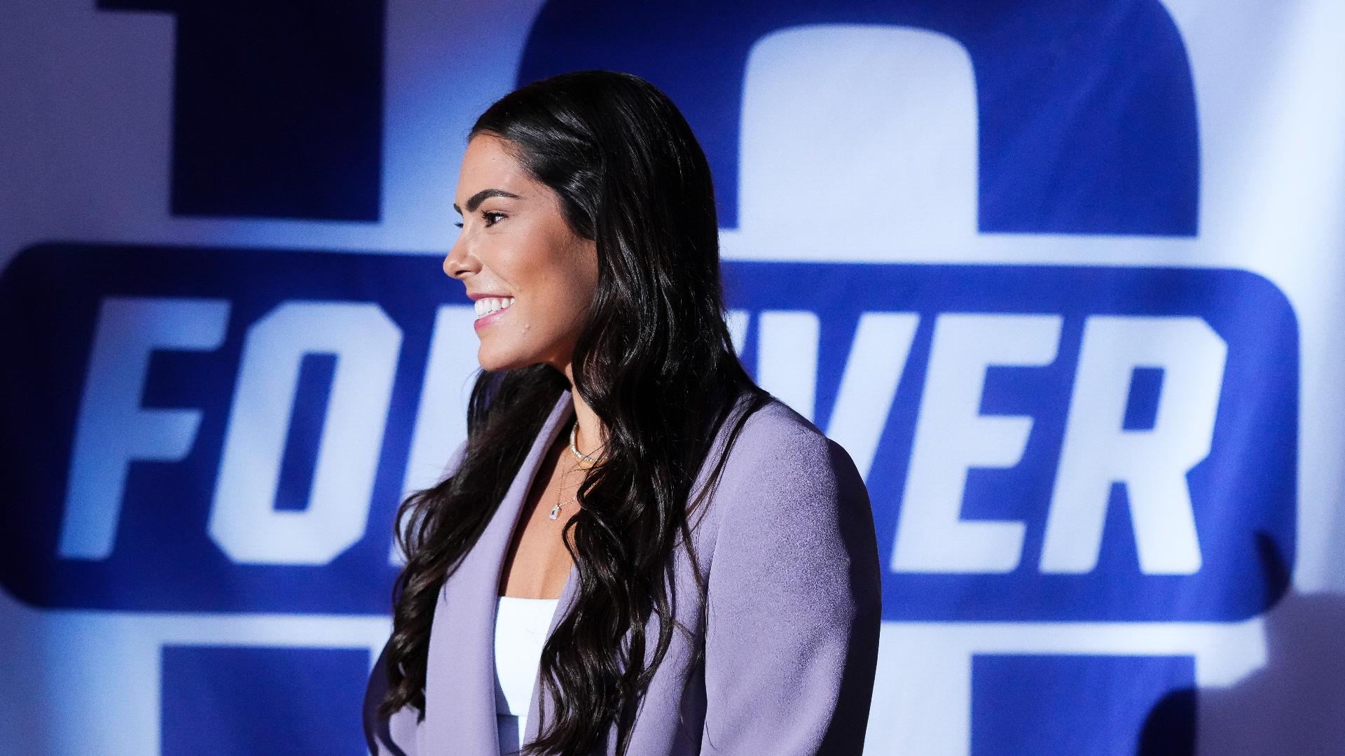 On Saturday, the University of Washington retired its first women's jersey, No. 10, that Kelsey Plum wore for four years as she rewrote the record books. 