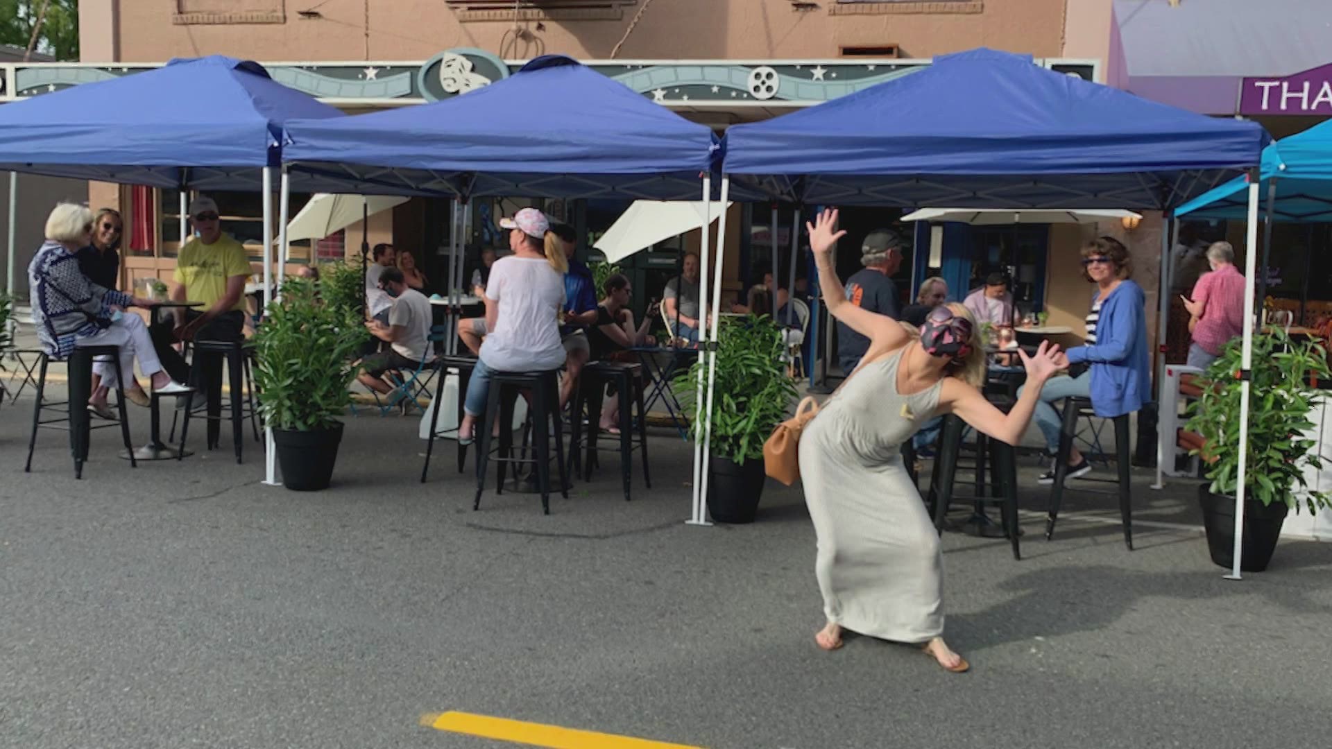 The City of Edmonds made Main Street pedestrian-only to help businesses during the pandemic. Some loved it, but others said it backfired.