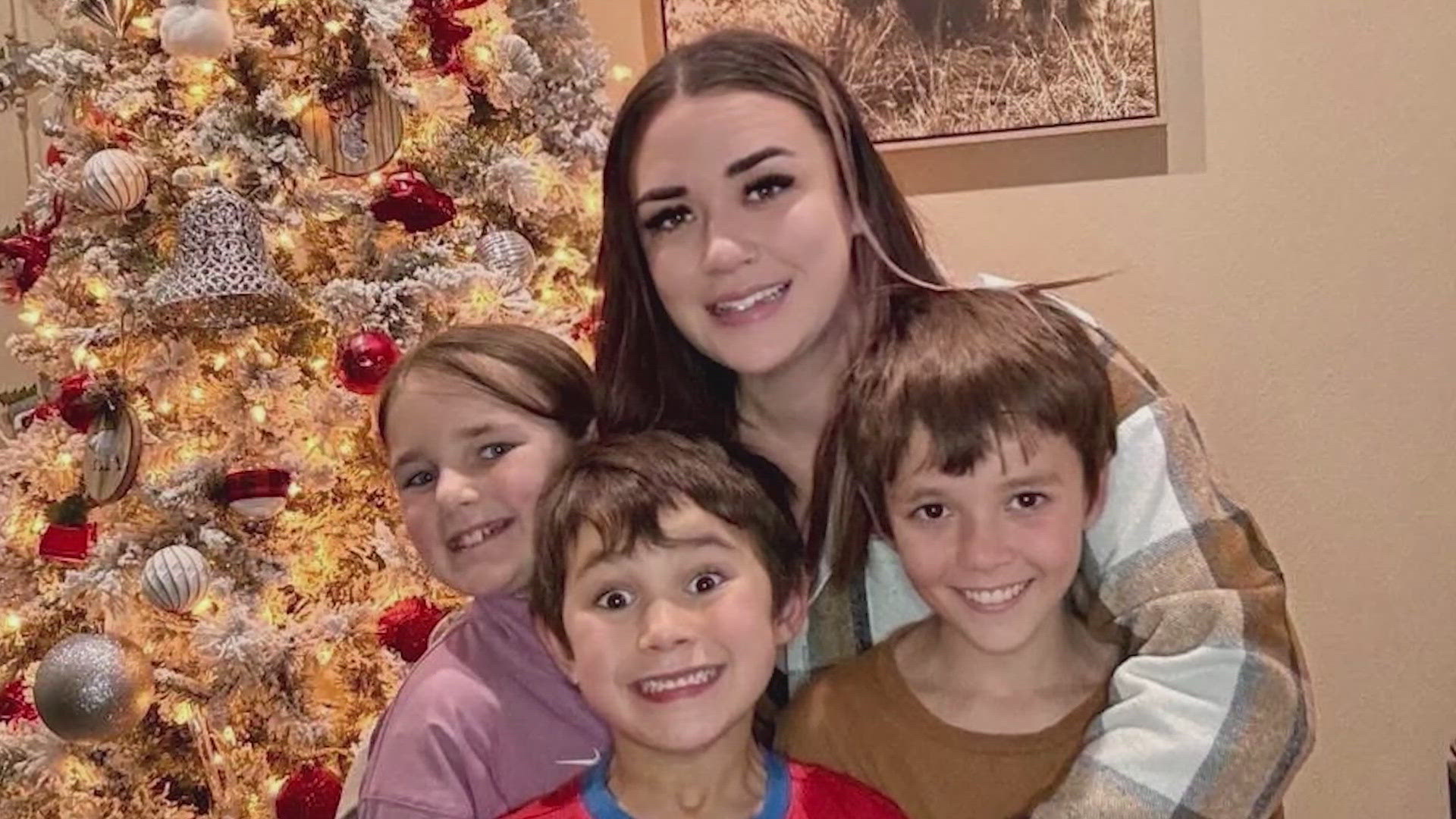 A New Zealand mother and her 6-year-old son made a brief trip to Canada. They have spent weeks detained by ICE