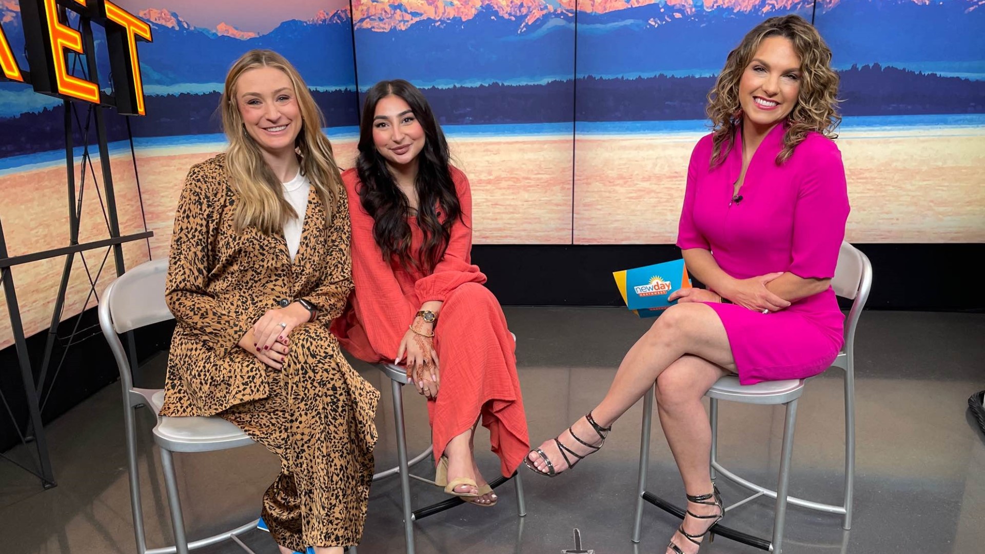 Stylist Darcy Camden and fashion blogger Aani Aslam (@lifeofaani) teamed up to share six tips on how to dress modestly without sacrificing style. #newdaynw