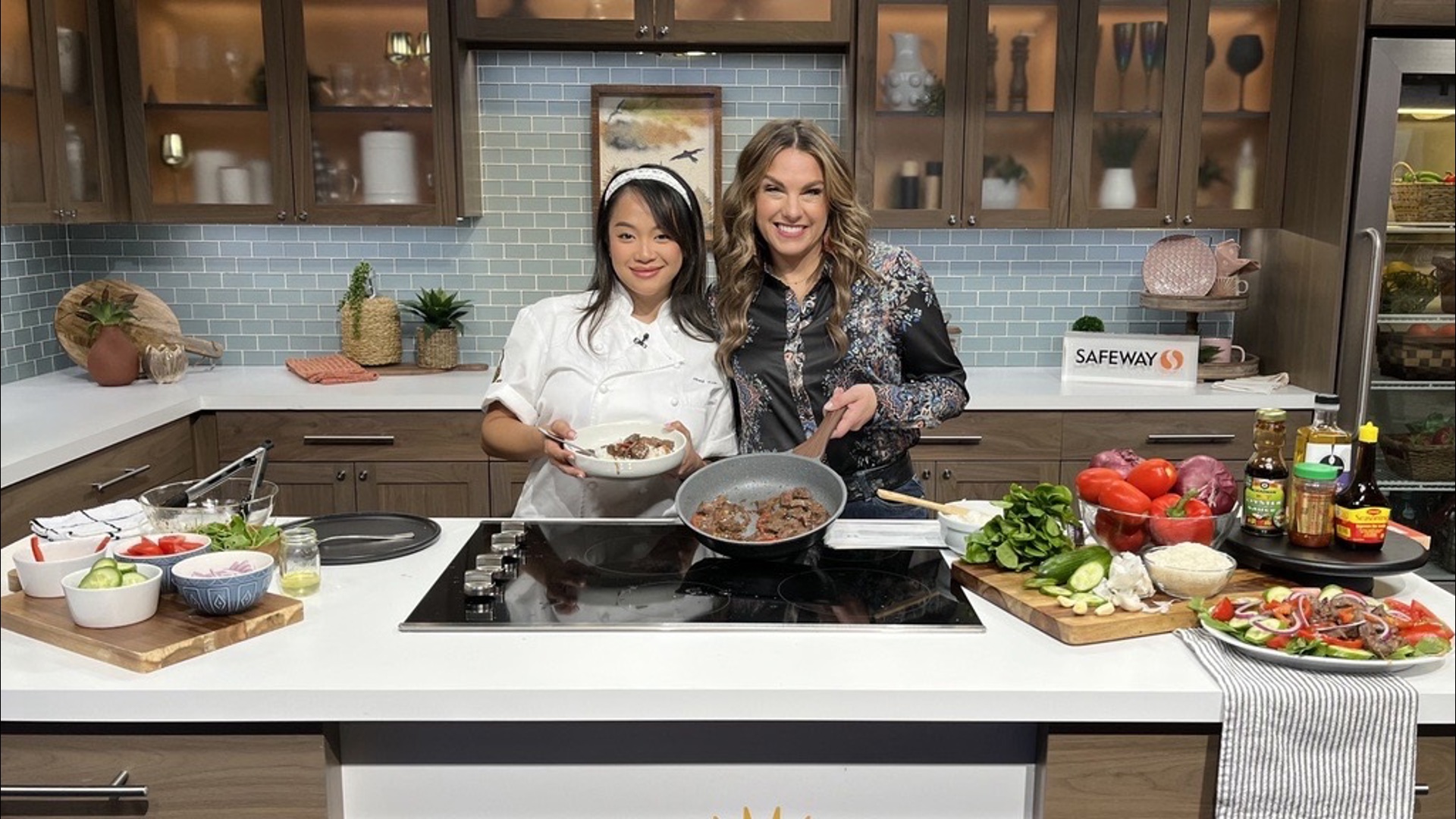 Chef Tue Nguyen shows Amity how to make Shaking Beef from her new cookbook. #newdaynw